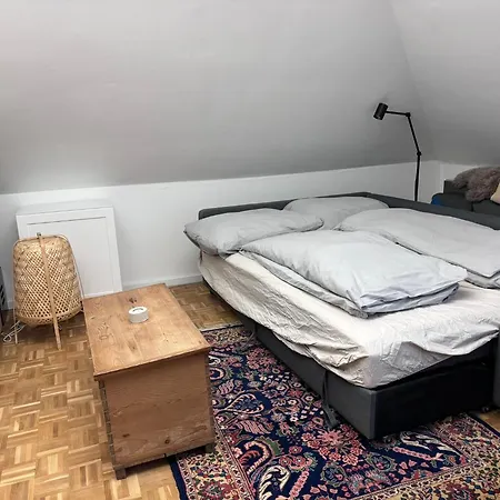 Ruhiges Mit Dachterrasse In شقة *