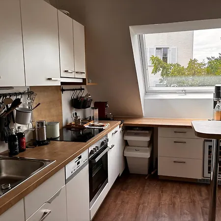 Ruhiges Mit Dachterrasse In * Salzburg