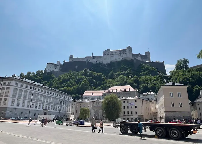 Ruhiges Mit Dachterrasse In * Зальцбург