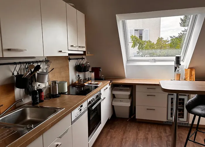 Ruhiges Mit Dachterrasse In * سالزبورغ